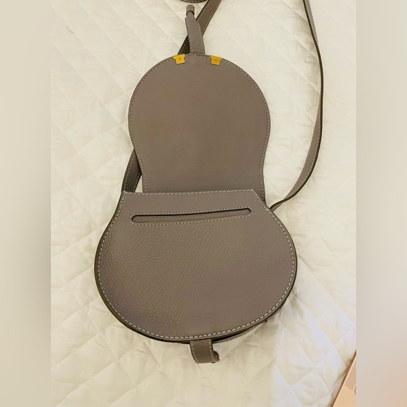 Chloe Small Marcie leather sadle bag. Authentic. No filter .Great condition - Picture 7 of 15
